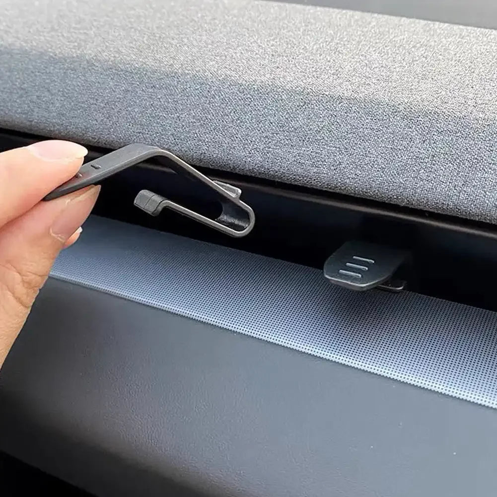 Air Conditioner Outlet Clip for Tesla Model 3 Highland 2024 Model 3 Model Y Car Aromatherapy Clips Vent Outlet Clip Accessories